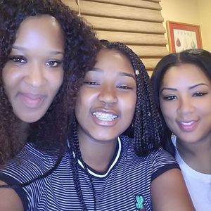 Meet your Posher, Nicky